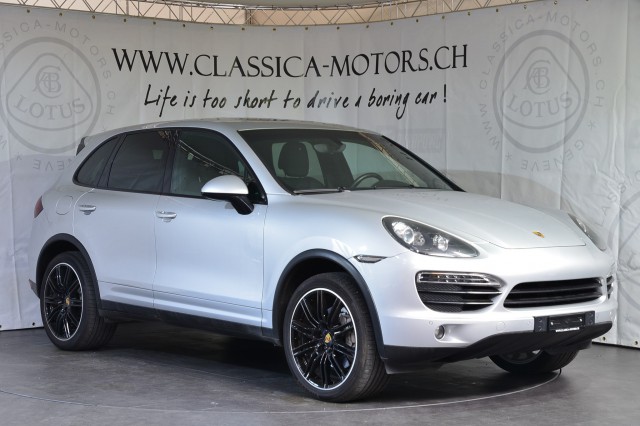 Porsche cayenne s 2012