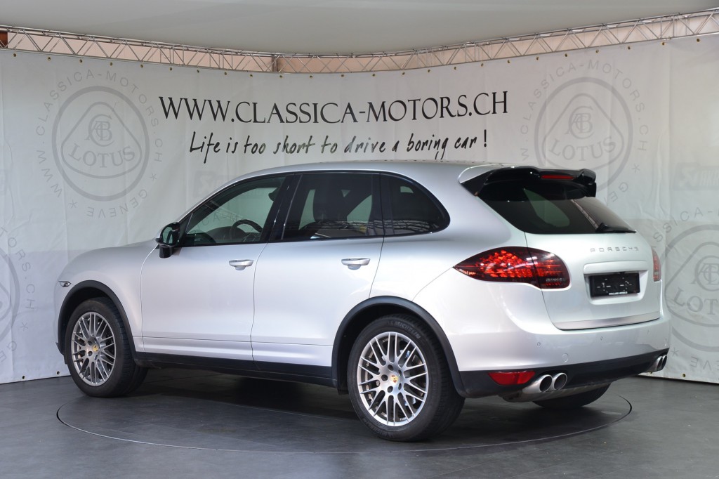 Porsche cayenne s 2012